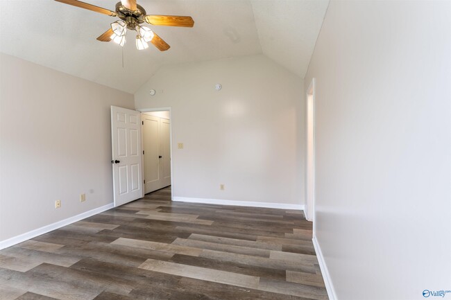 Building Photo - 112 Telluride Dr