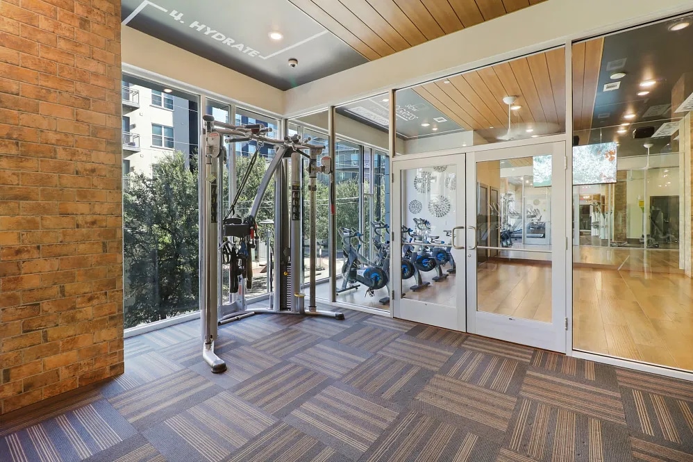 Building Photo - 3001 Crockett St