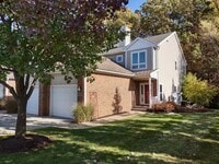 Building Photo - 5585 Woodruff Shore Dr