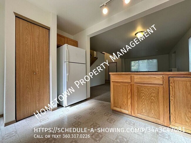 Building Photo - 6763 Steamer Dr SE