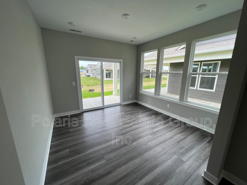 Building Photo - 1674 Garwood Dr