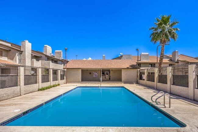 Building Photo - Charming Condo for Rent