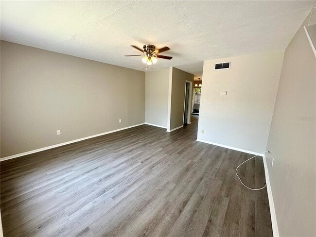 Building Photo - 2019 Whitby Dr