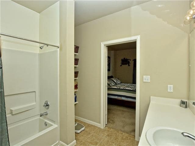 Building Photo - 1390 Red Stag Pl