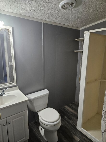 Building Photo - 145 Otter View Ct