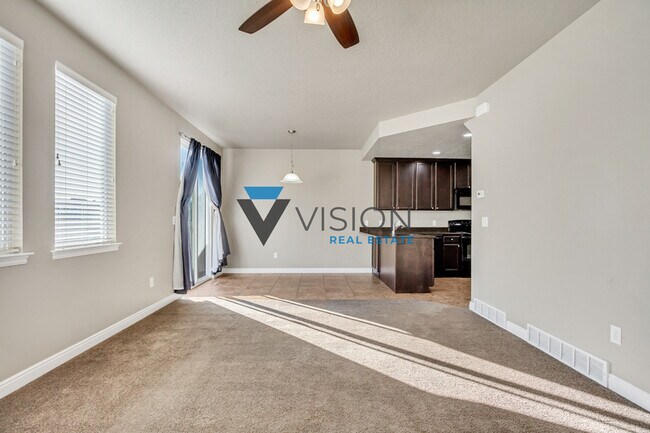 Building Photo - 3764 N Prairie Grass Dr