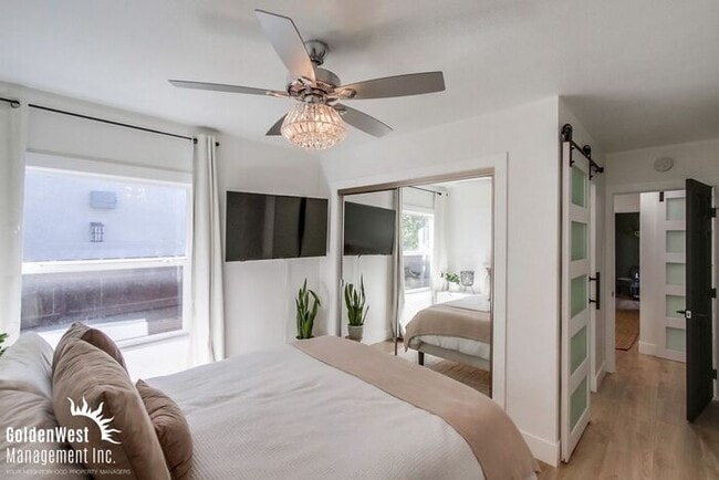 Building Photo - Beautifully Remodeled 4Bdm 2Ba Home with Detached Room/Gym Home in Talmadge Neighborhood.