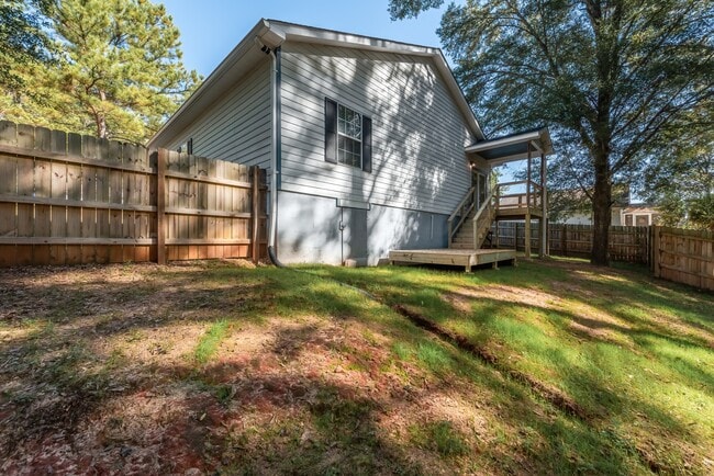 Building Photo - 68 Richard Dr