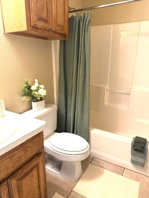 Building Photo - Eagle Mountain ISD ! 3/2/2 Cute and well-maintained 3-bedroom, 2-bath home featuring an open-conc...