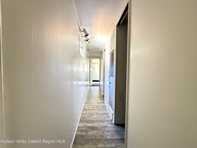 Building Photo - 384 Glenerie Blvd