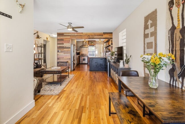 Building Photo - 3815 S Knox Ct