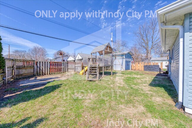 Building Photo - 5120 Reeder St