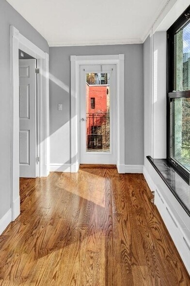 Building Photo - East 29th Street