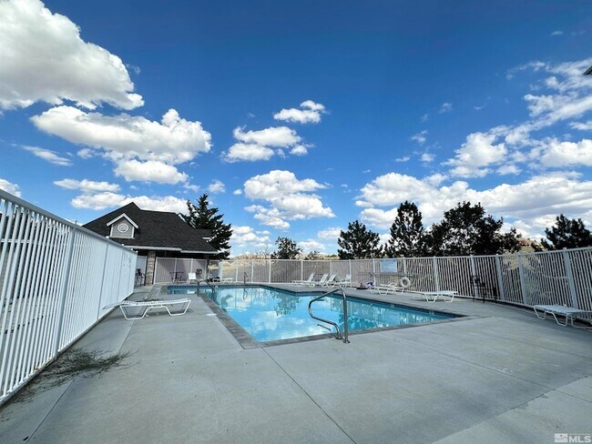 Primary Photo - 200 Talus Way