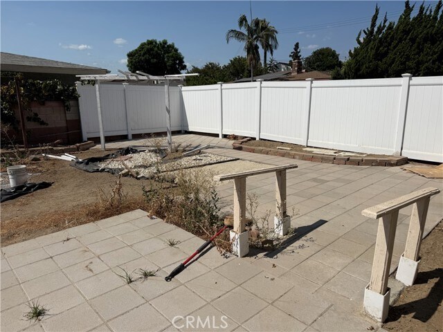 Building Photo - 5701 Encinita Ave