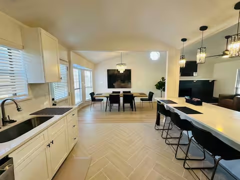 Building Photo - 4629 Amherst Ln