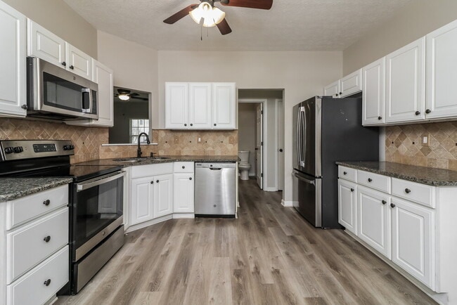 Building Photo - 317 Prescott Ct