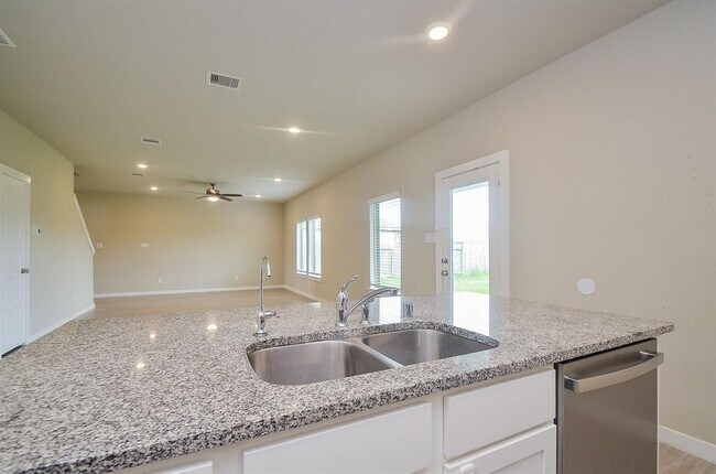 Building Photo - 2511 Shining Spur Ct