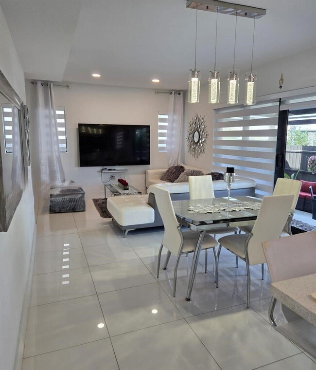 Building Photo - Northwest 12th Avenue, Miami, FL 33128 - 5 BR 4.5 BA single-family home