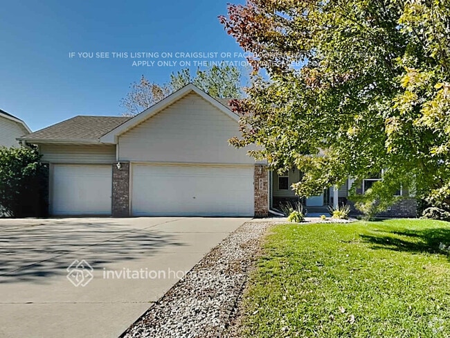 Building Photo - 828 Bridle Creek Dr