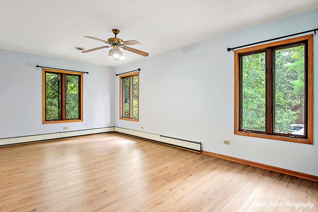 Building Photo - 22806 W Loon Lake Blvd