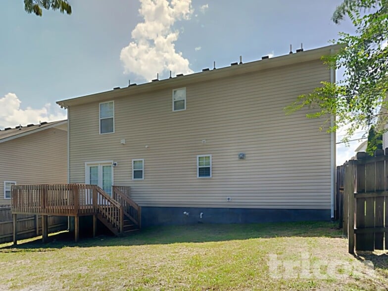 Building Photo - 108 Tulip Grove Point