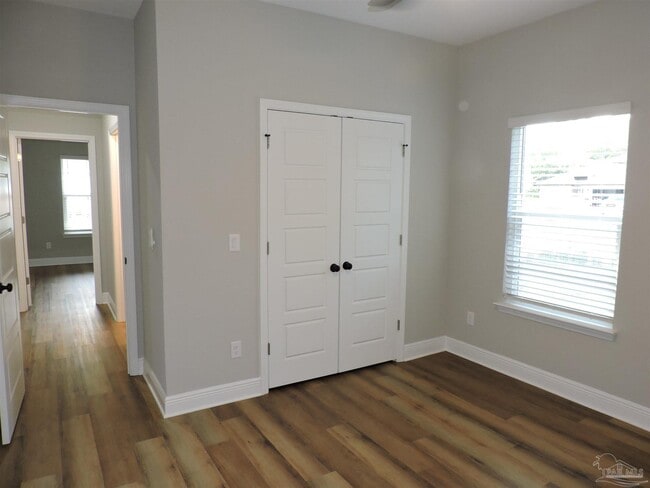 Building Photo - 1451 Madelyn Wds Dr