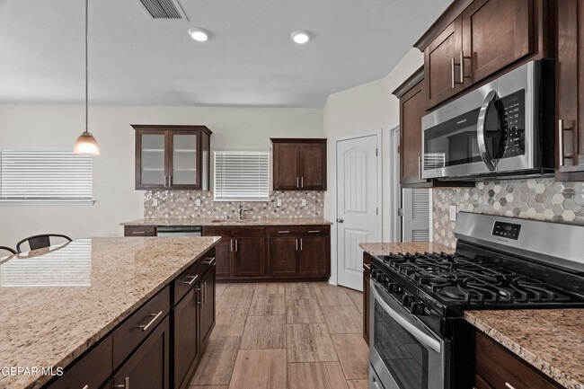 Building Photo - 1088 Nepal Sky St