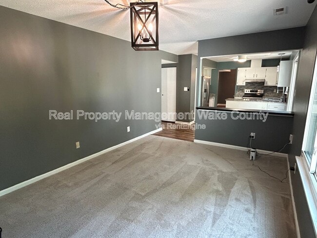 Building Photo - 2424 Tusket Ct