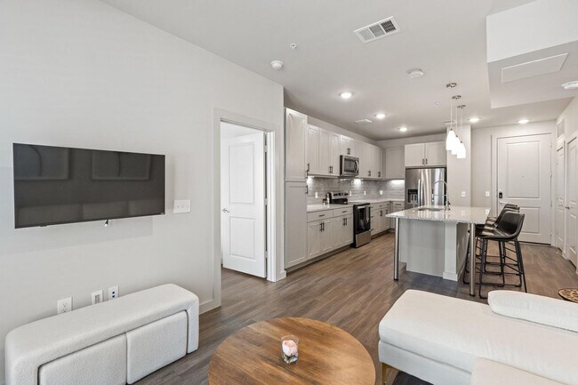 Building Photo - 5820 1/2 Cameron Road-SI FL1-ID1364166P