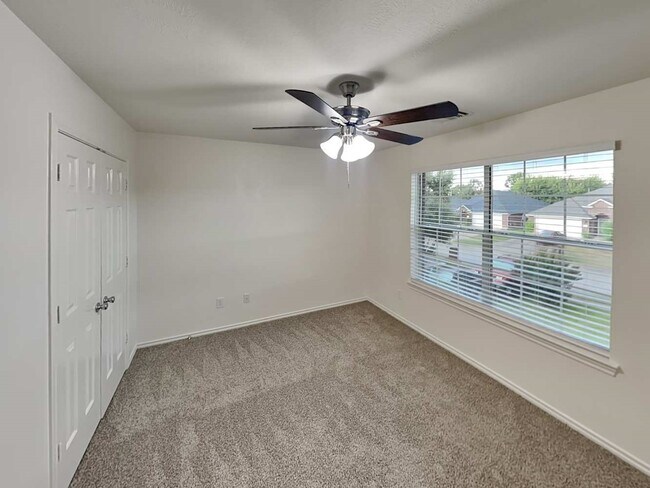 Building Photo - 6830 Atasca Creek Dr