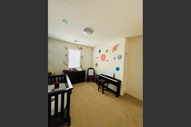 Building Photo - 2321 Central Pky