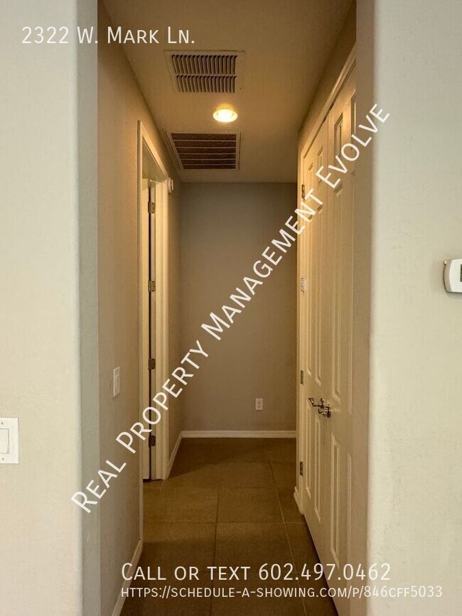 Building Photo - Beautiful Home in Fireside by Norterra!