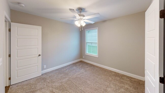 Building Photo - Modern 3-Bedroom, 2 Bath Detached Home in ...