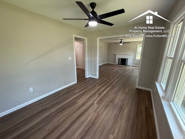 Building Photo - 1502 Forest Ave