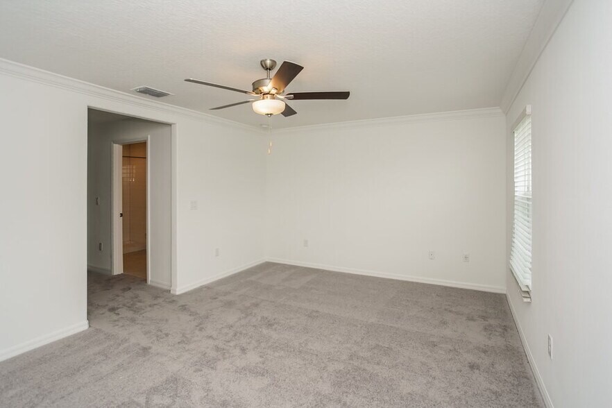 Building Photo - 2153 Great Sapphire Ln