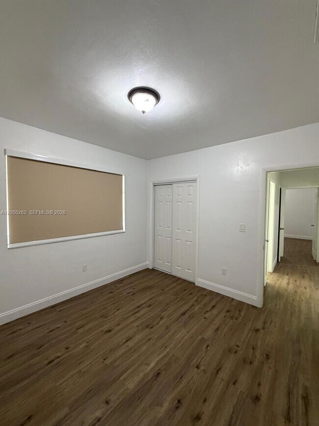 Building Photo - 890 NW 55th St