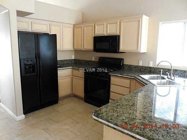 Building Photo - COMING SOON - Ready no later than the midd...