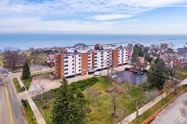 Aerial Photo - East Park Towers