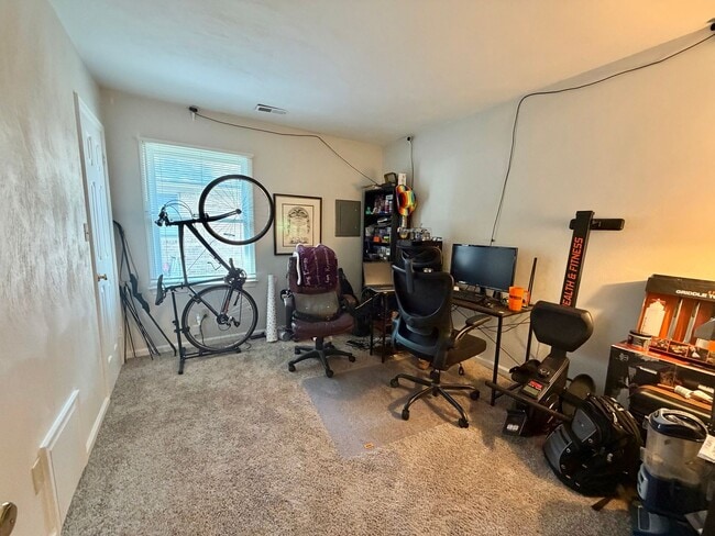 Building Photo - N Thalia Road - Duplex