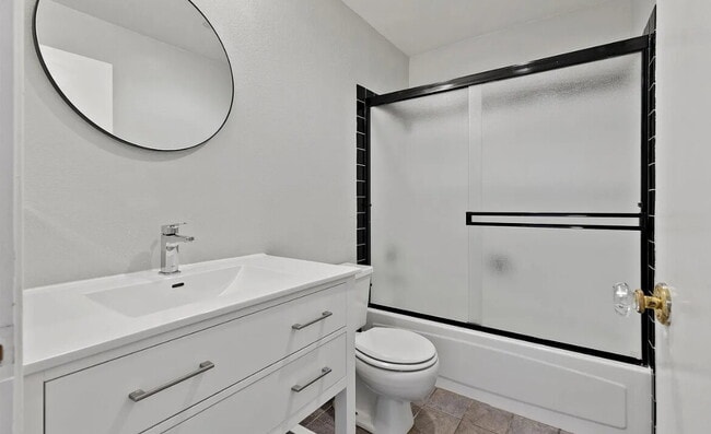 Building Photo - Are you a Bay Area foodie? A cyclist? Or a...