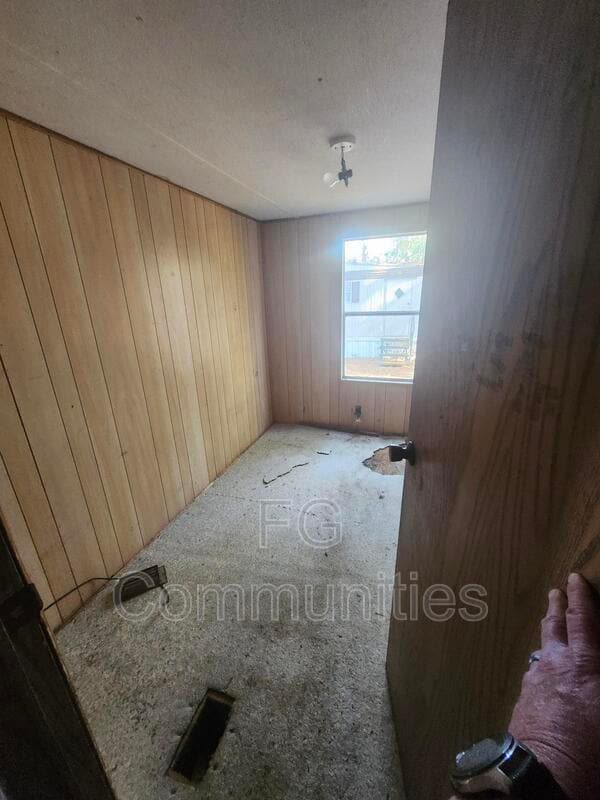 Building Photo - 500 11th St