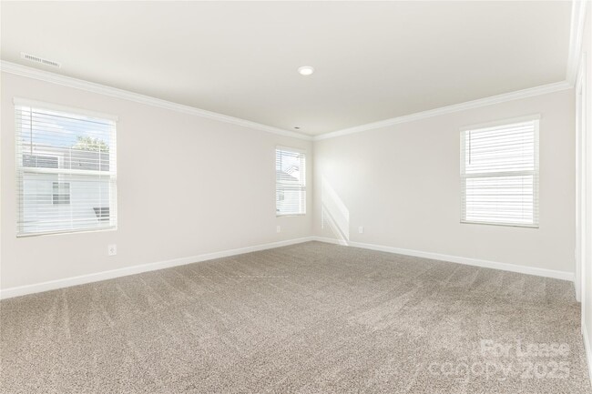 Building Photo - 1735 Braemar Vlg Dr