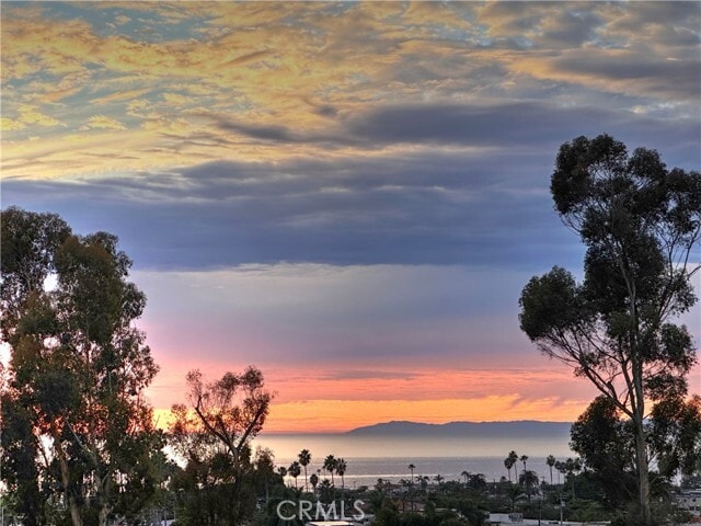 Primary Photo - 104 Avenida Caballeros