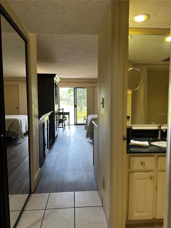 Building Photo - 29129 Bay Hollow Dr