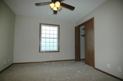 Building Photo - 691 Denise Dr