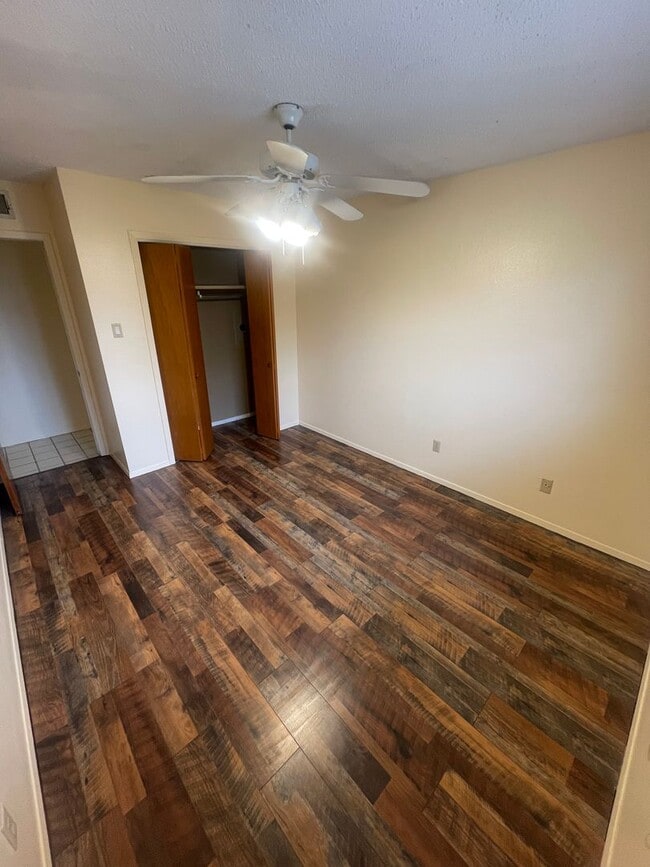 Building Photo - Charming 4 Bedroom/2 Bathroom House Near NMSU