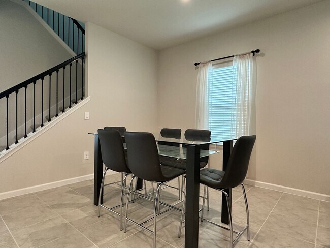 Building Photo - Beautiful Apopka Home For Rent!