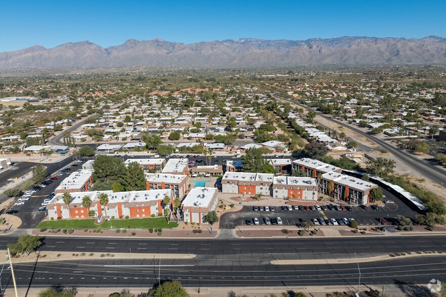 Aerial Photo - Toscana Cove Apartments