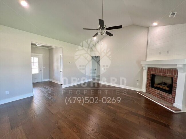 Building Photo - Single Family Home - Beautiful Kennedy Plan